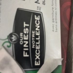 Meet your Posher, Howida